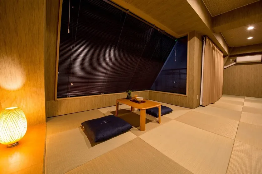 Japanesestyle room / Osaka city Ōsaka - Image 1