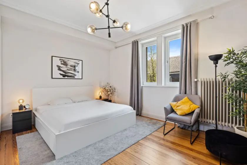 Limpertsberg Luxury Apt w/ Smart TV & Fast WiFi - Image 1