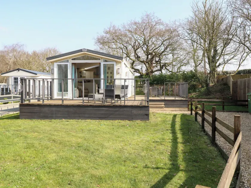 109 PENTNEY LAKES, family friendly, with a garden in King's Lynn - Image 1