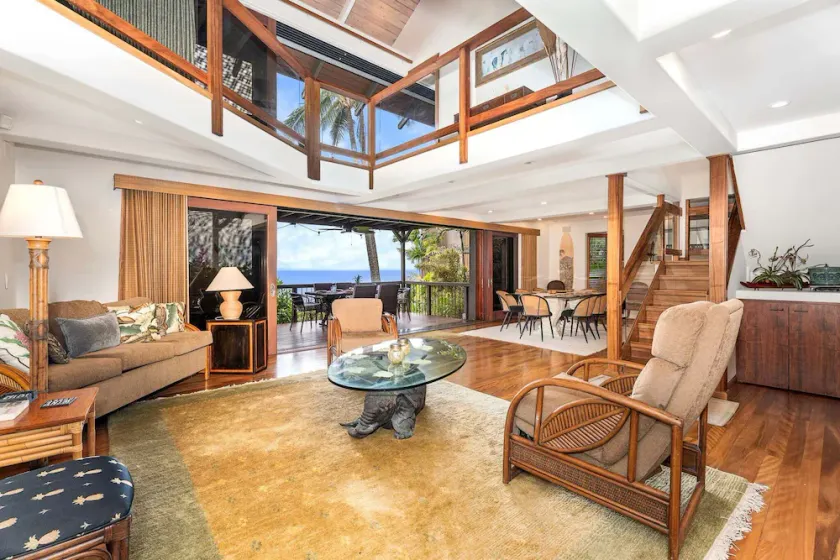 Kona Oceanfront - Gorgeous Quiet Sleeps 6 - Image 1