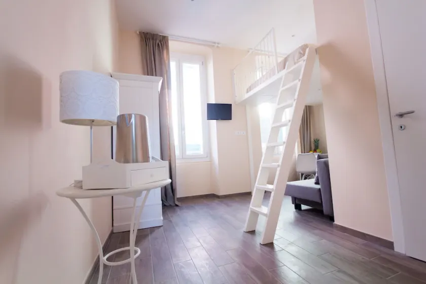 Emily Rooms - Image 1
