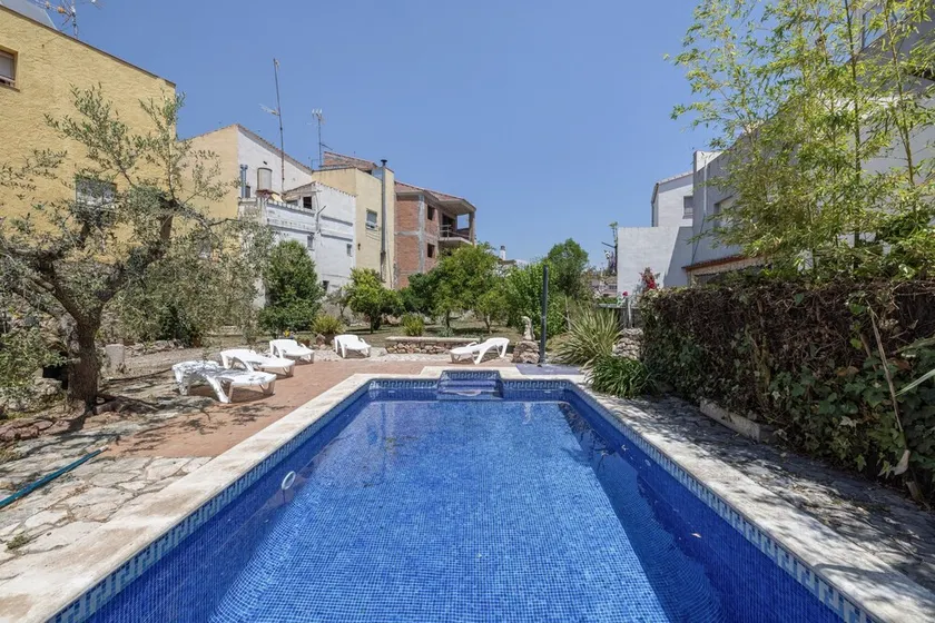 Ferienhaus 'Hort De La Cinteta' mit Bergblick, privatem Pool und Klimaanlage - Image 1