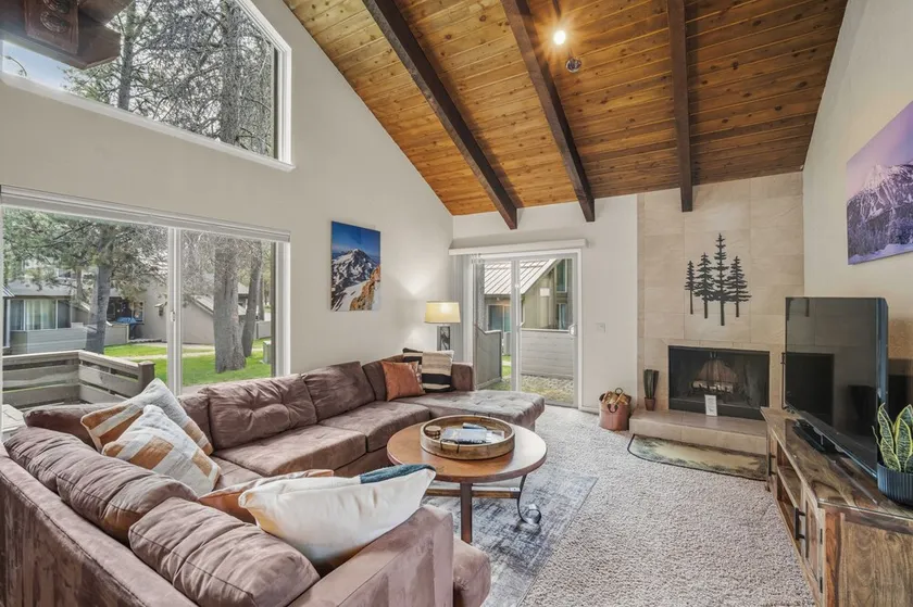 60 Tennis Village: Condo loft BR / 2 BA à Sunriver, pour 8 personnes - Image 1
