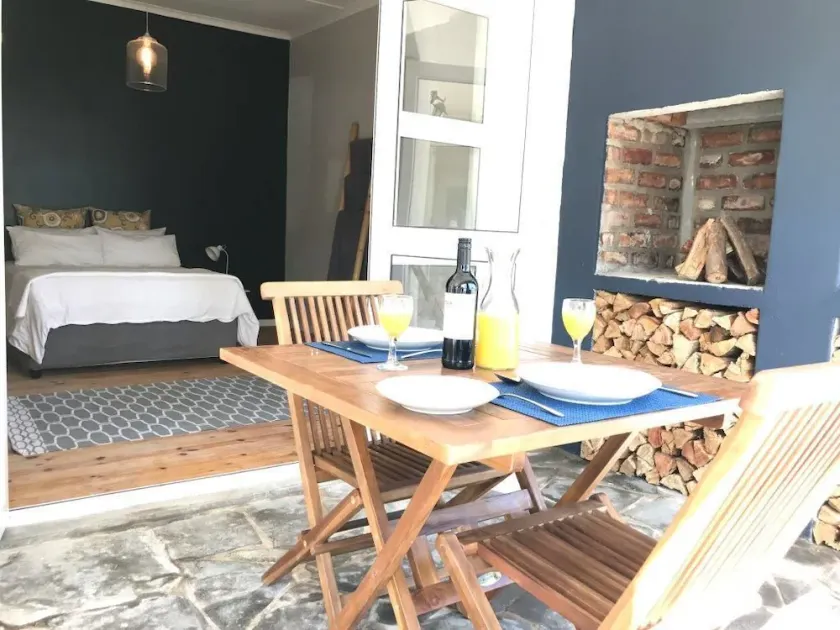 Loddey's Guesthouse by Beach Collection Winelands - Image 1