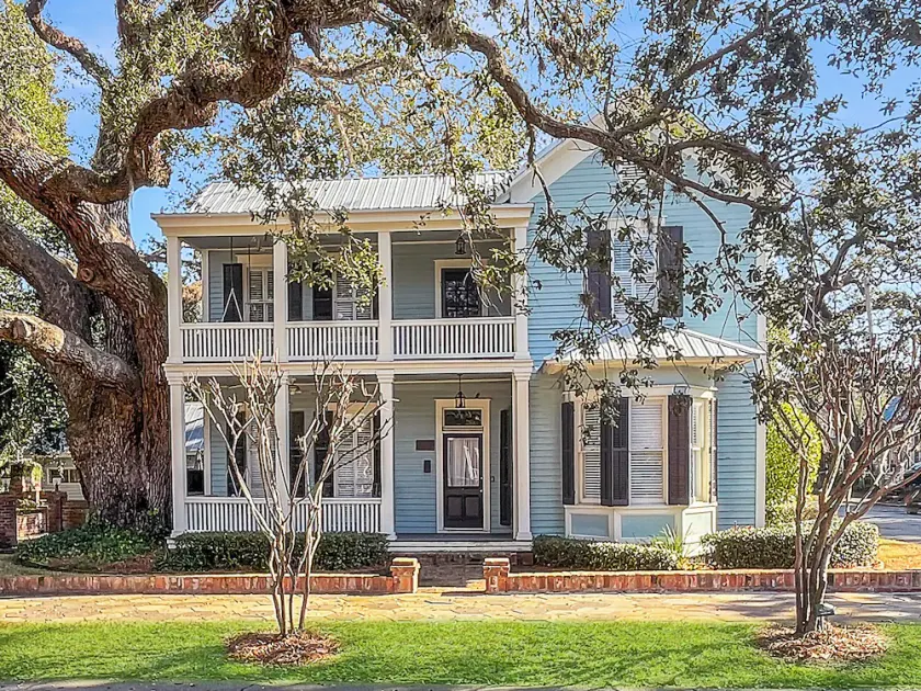 Historic District - Grand Victorian maison avec cour près Island Beaches - Image 1