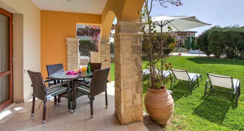 2 bedroom Apartment Asulon with communal pools, Aphrodite Hills Resort - Image 1