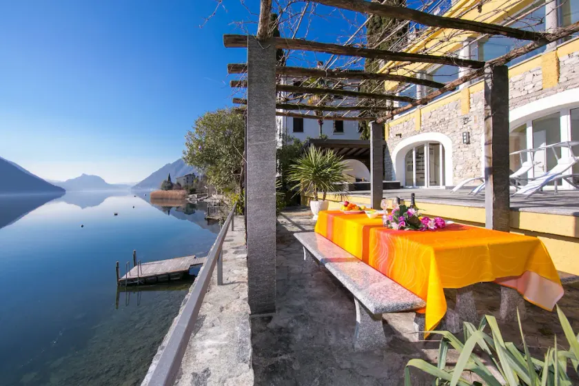 Villa Lugano Lakefront, Valsolda, Italia - Image 1
