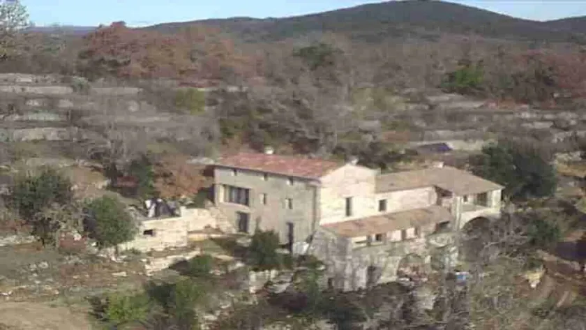 Isolated farmhouse in an exceptionally quiet, unpolluted location - Image 1