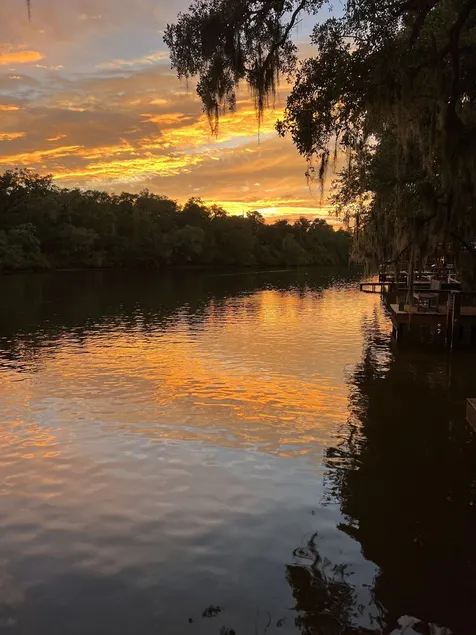 Family friendly home on San Bernard River - GORGEOUS sunsets!! - Image 1