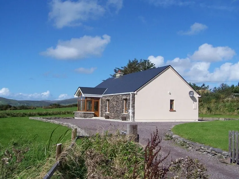 Bella casa a pochi passi dalla spiaggia di Reenroe Ballinskelligs WiFi gratuito - Image 1