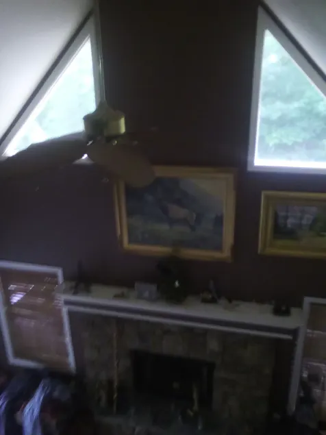 Primitive Cozy Cabin - Image 1