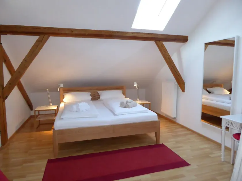 Bright lejlighed (93sqm) med balkon til op til 4 personer - Image 1