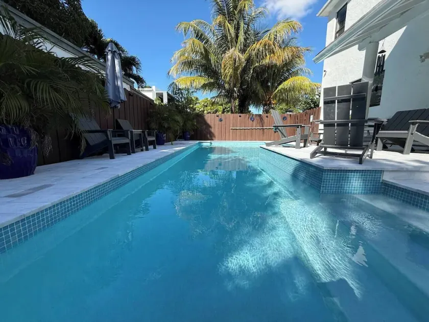 The Miami Grove Oasis - Image 1