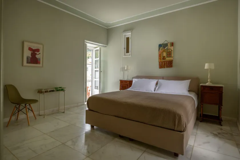 Charming  Double Room with Balcony overlooking Hydra Town - Image 1