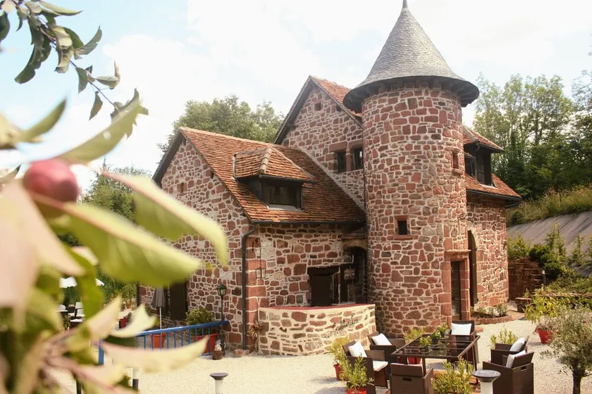 Luxurious 17th century mill entirely renovated.jakuzzi,Clim,wifi swimming pool. - Image 1