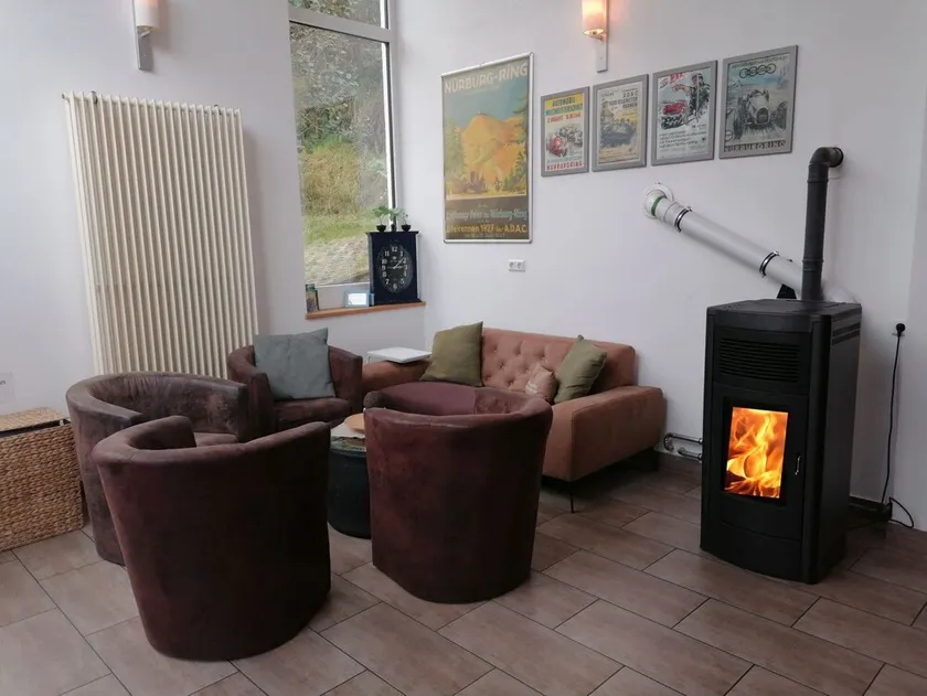 Nueva casa de vacaciones Eifel-Atrium en el valle superior de Enz, en el sur del país de rocas Eifel - Image 1
