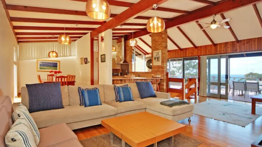 Sea-View Lodge by Book Jervis Bay - Beautiful Views OF Vincentia - Image 1
