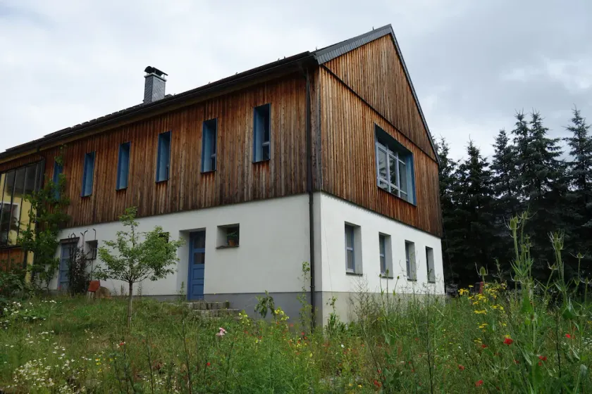 Großzügige Ferienwohnung in Sanierter Bauernscheune - Image 1
