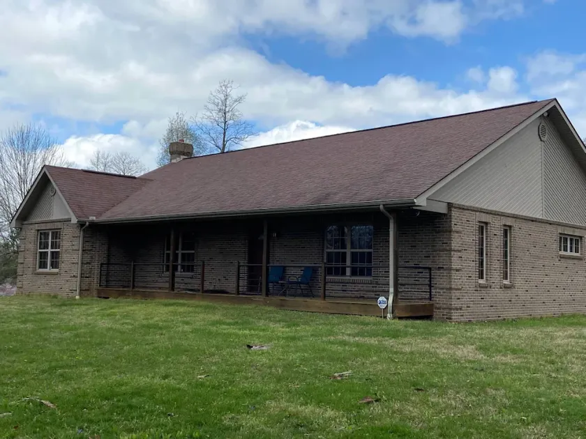 Wet Feet Retreat is a family friendly home near Burnside Island State Park. - Image 1