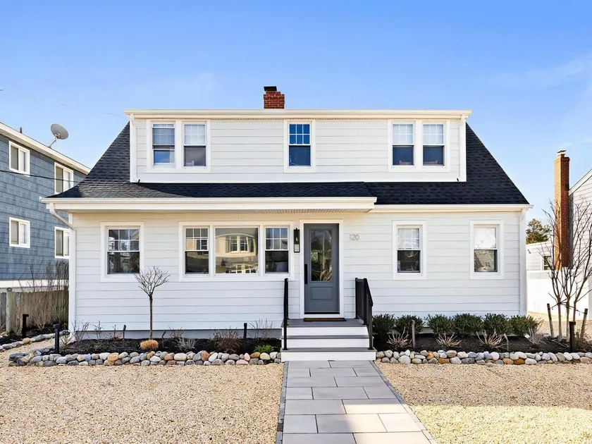 LBI vacation rental with pool - Image 1
