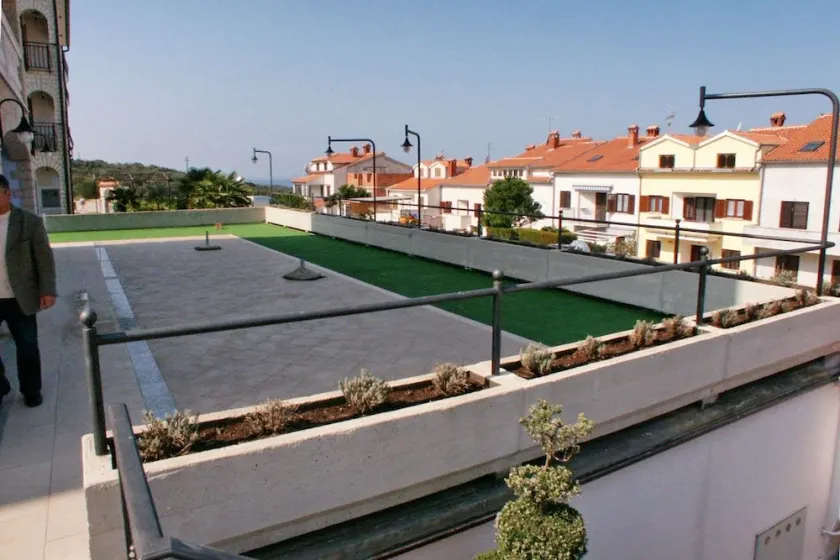 2-Zimmer-Ferienwohnung mit Terrasse und Meerblick Vrsar, Porec (A-3007-c) - Image 1