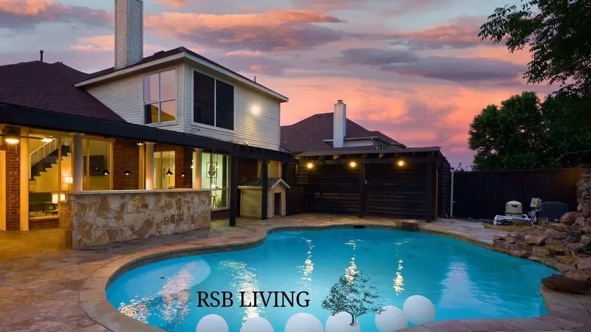 Prestigious 5BR 3,5BA Holiday Home with Pool, Sauna, Game Room & Bar - Image 1