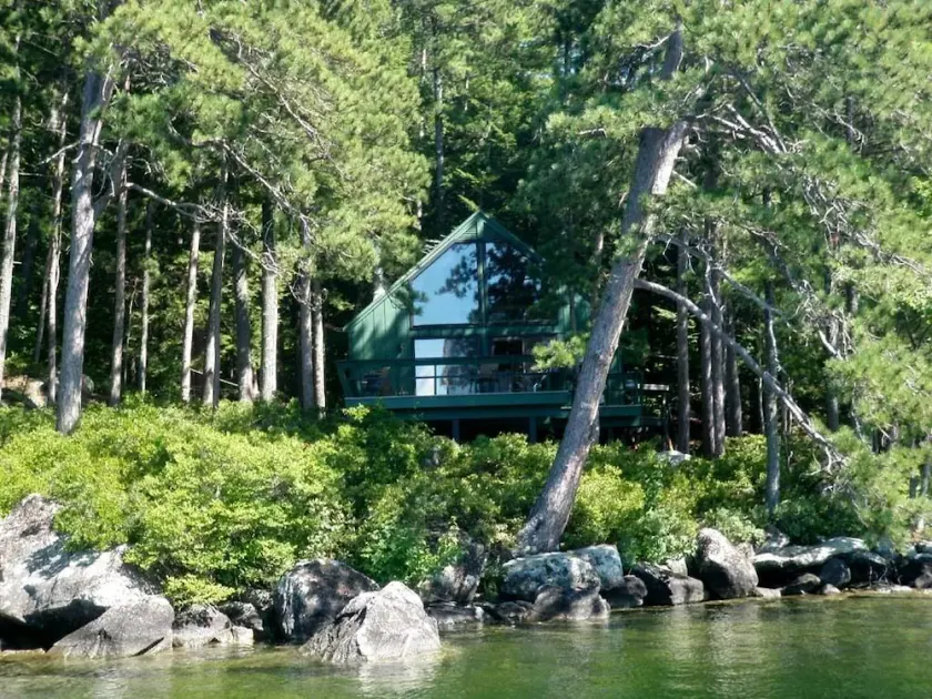 Beautiful, Private, Quiet Island Property - Image 1