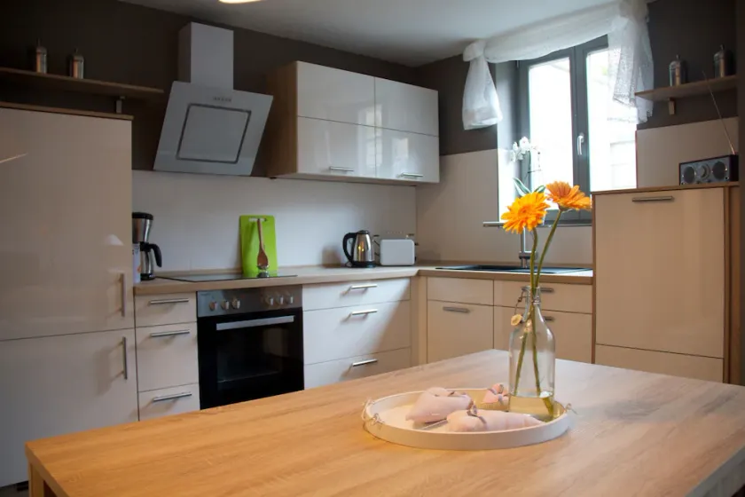 Monopol Apartments - Image 1