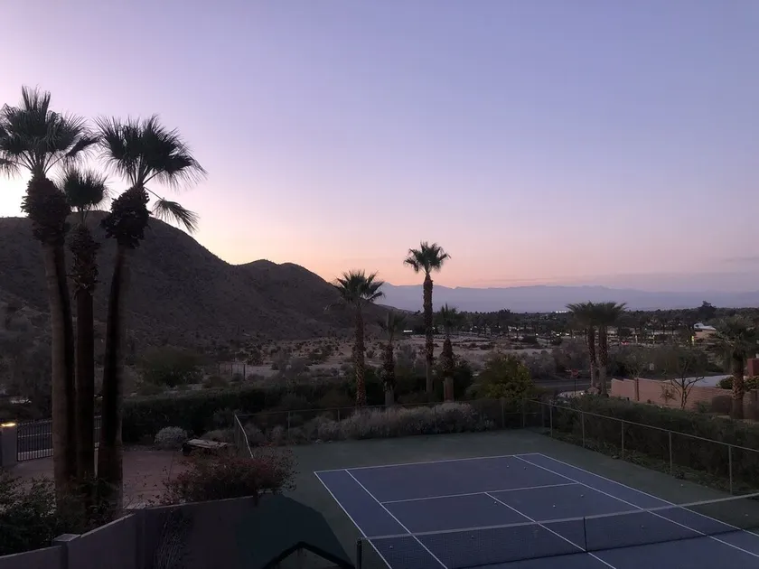 Rénové 43K sqft Tennis Court Estate, piscine, spa, 13 min à Indian Wells. - Image 1