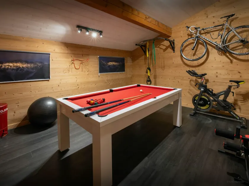 Chalet Paravis - La Clusaz stay for 9 sauna and games room - OVO Network - Image 1