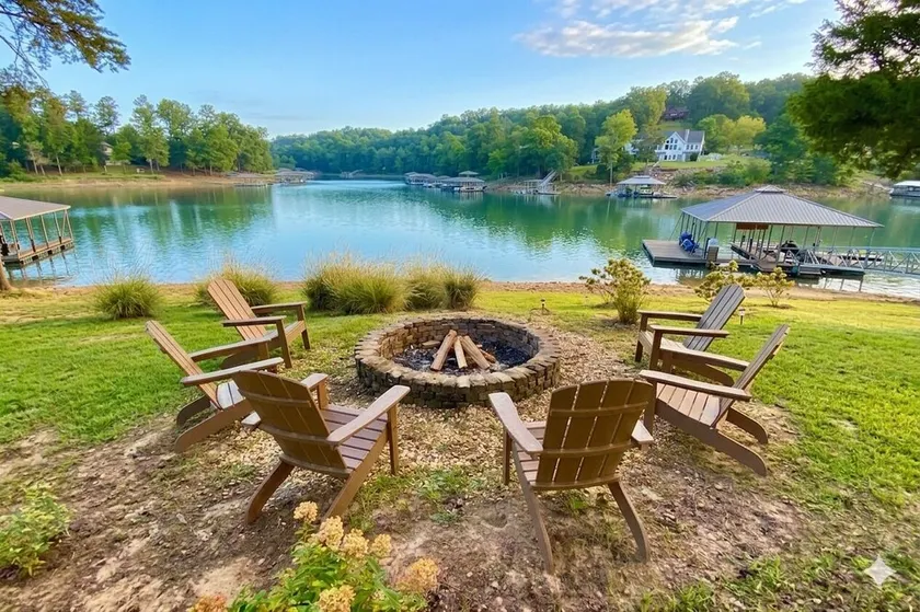 Waterfront Getaway | Panoramic View, Fishing,Kayak - Image 1