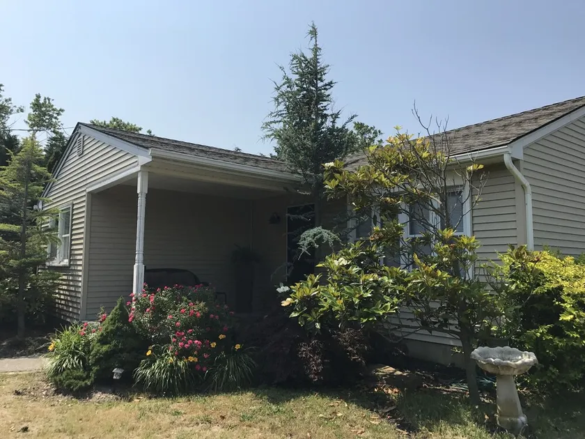 Fenced lot,dog friendly, strong WIFI, beach view, fire pit, budget, best memory - Image 1
