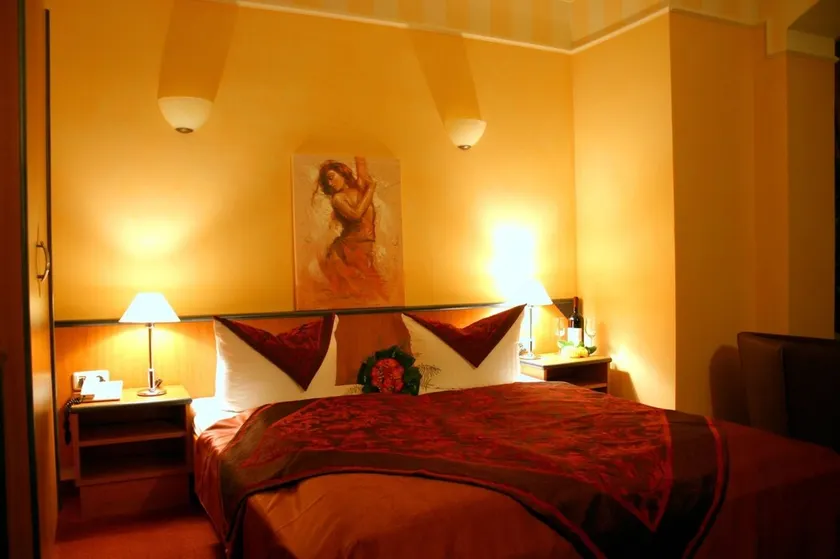 Apartment with bunk beds, kitchenette, balcony - Strandhotel Nordischer Hof - Image 1