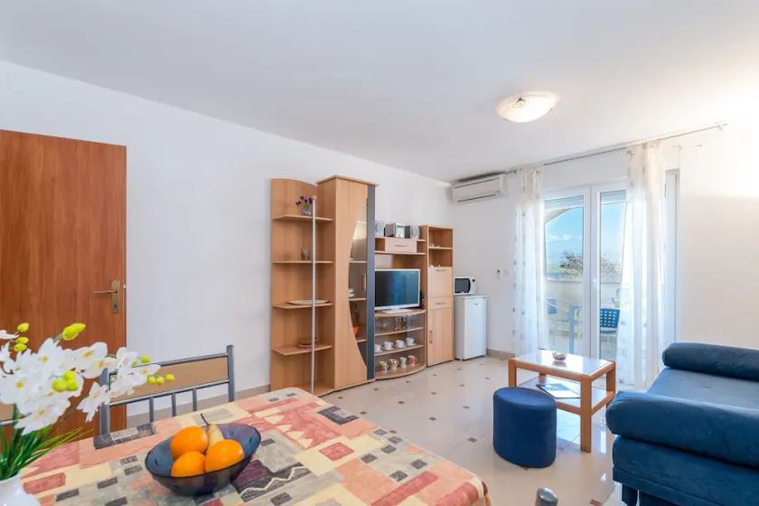 One bedroom apartment with balcony and sea view Vir (A-18603-d) - Image 1