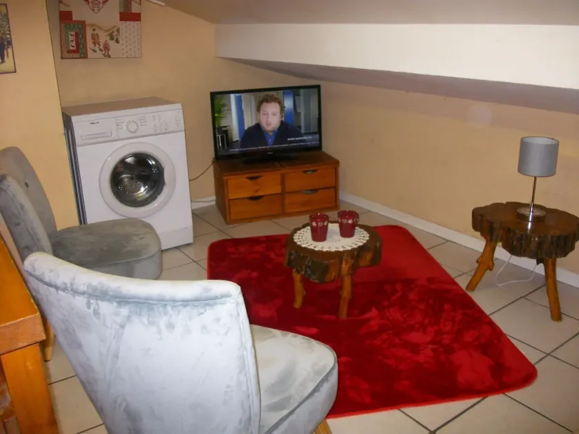 apartamento em um chalé de montanha a 15 min de chamonix de carro - Image 1