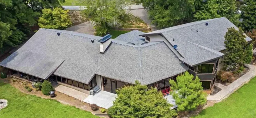 7 BR Lake Barkley Estate - Perfect for Family Gatherings, Reunions & Retreats - Image 1