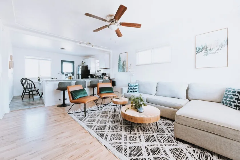 Cozy 3-Bedroom ~Firepit!~ Near Red Rocks and Downtown - Image 1