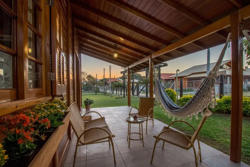 BEAUTIFUL HOUSE WITH GOOD TASTE, COMFORT AND SECURITY - up to 6 people - Image 1