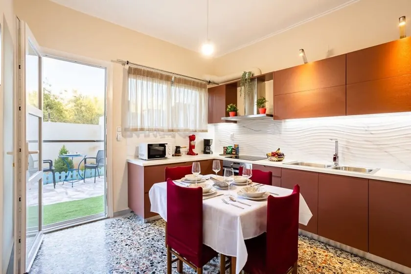 Avia Seaview Getaway - Konstantina s Hidden Haven - Image 1