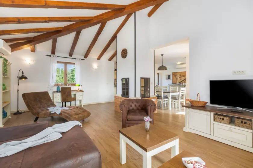 Villa Marina with pool, BBQ & parking near Poreč - Image 1