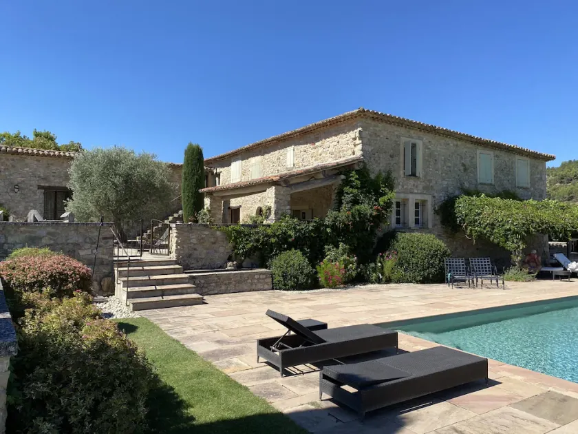 Provence Céreste i Luberon, fårfåget från 1700-talet, mellan Apt och Manosque, på 47 ha - Image 1