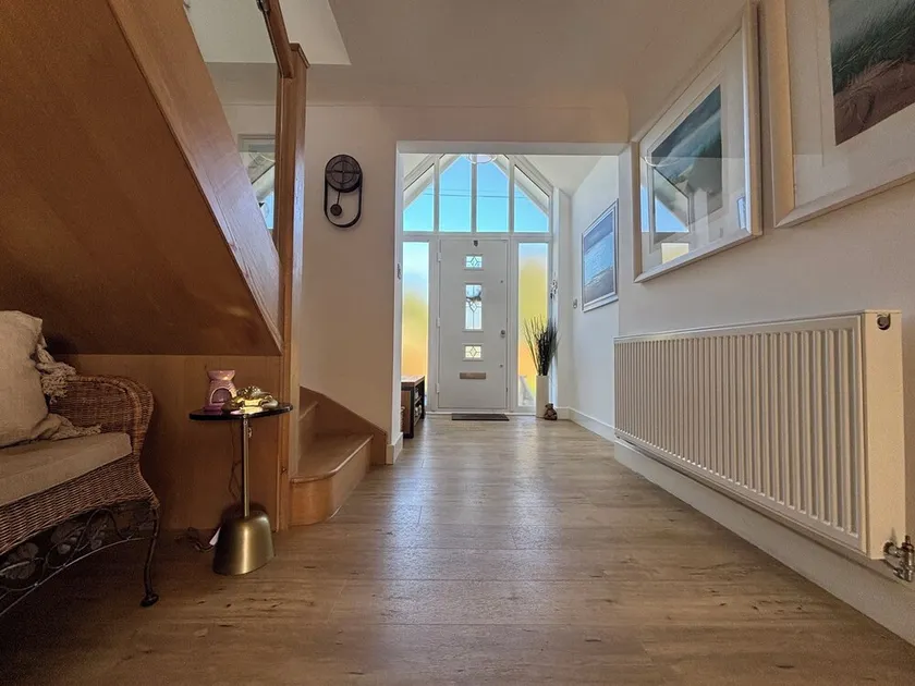 Seaview - Image 1