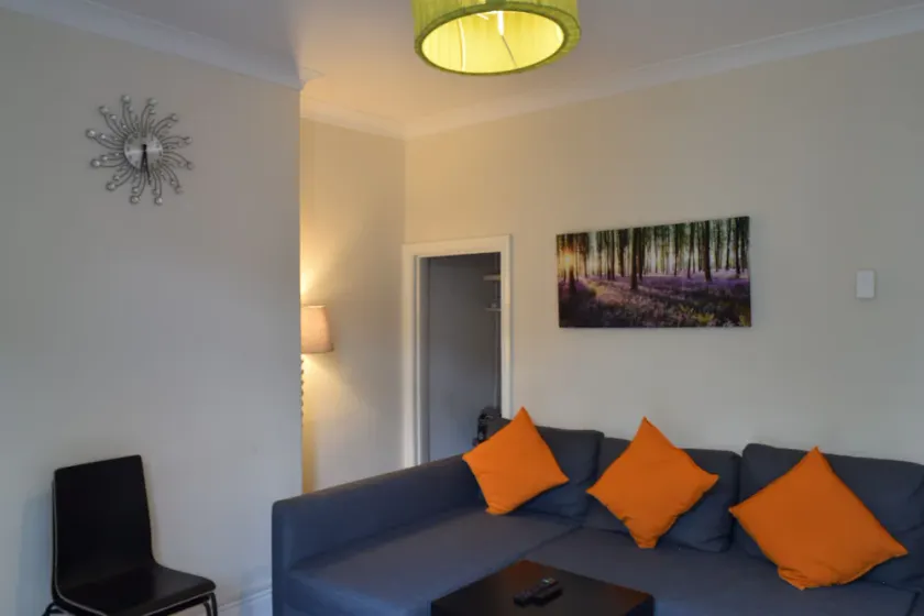 Fully furnished house - Image 1