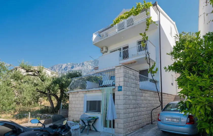 2 bedroom amazing apartment in Tucepi - Image 1