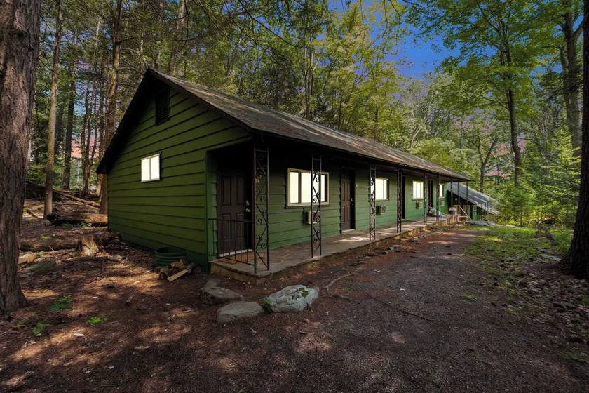 Pocono Modern Vaulted Pine | Firepits | Pickleball - Image 1