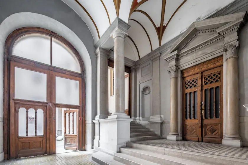 Budapest Marvelous Apartment in Andrassy Boulevard - Image 1