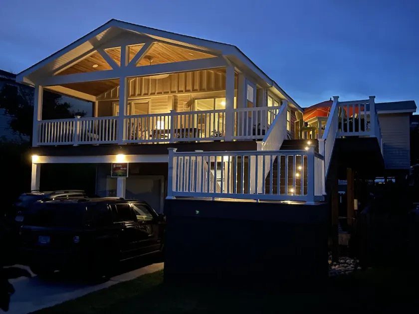 Charming home with outdoor space for relaxation & family fun. Beach 5 min. walk. - Image 1