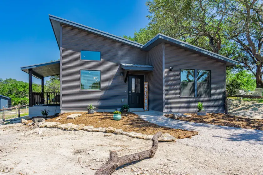 Haven House - Beautiful Getaway Home near Guadalupe River State Park - Image 1
