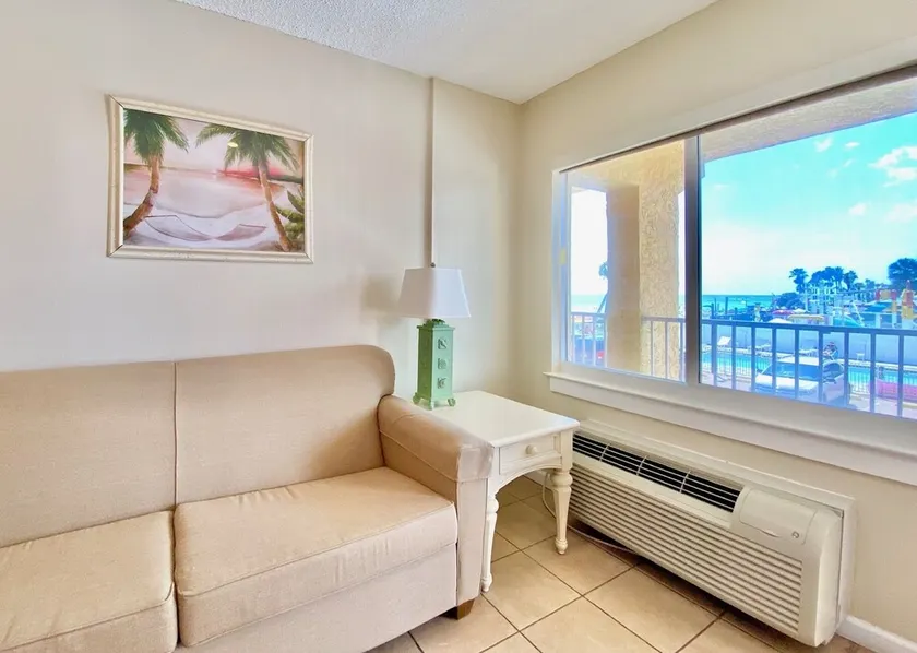 Casa Blanca Resort Studio Loft - Image 1