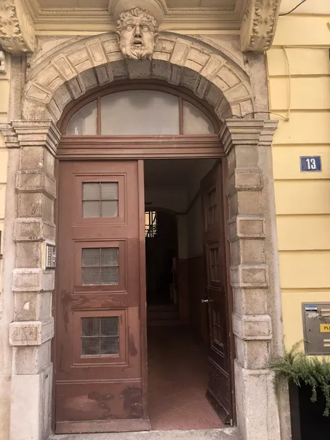 Sir John's Apartments - Image 1